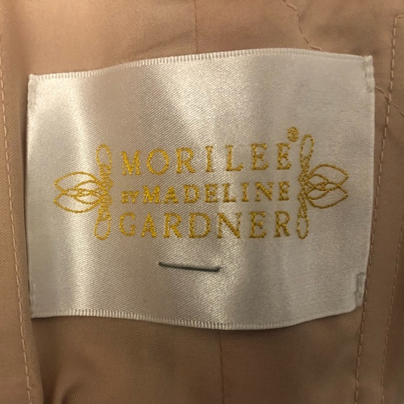 Mori Lee Madeline Gardner bridesmaid dress mint / nude lace and chiffon - Picture 6 of 12